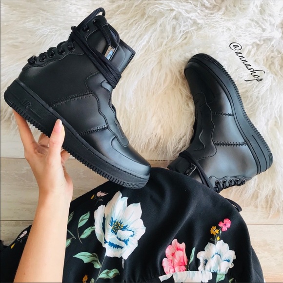 nike rebel xx
